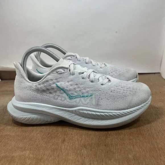 Hoka One One Mach 6 Womens Size 6.5 White Athletic Running Shoes Sneakers - Picture 1 of 9